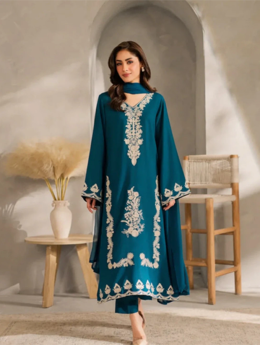 Teal Embroidered Three-Piece Outfit - photo 3
