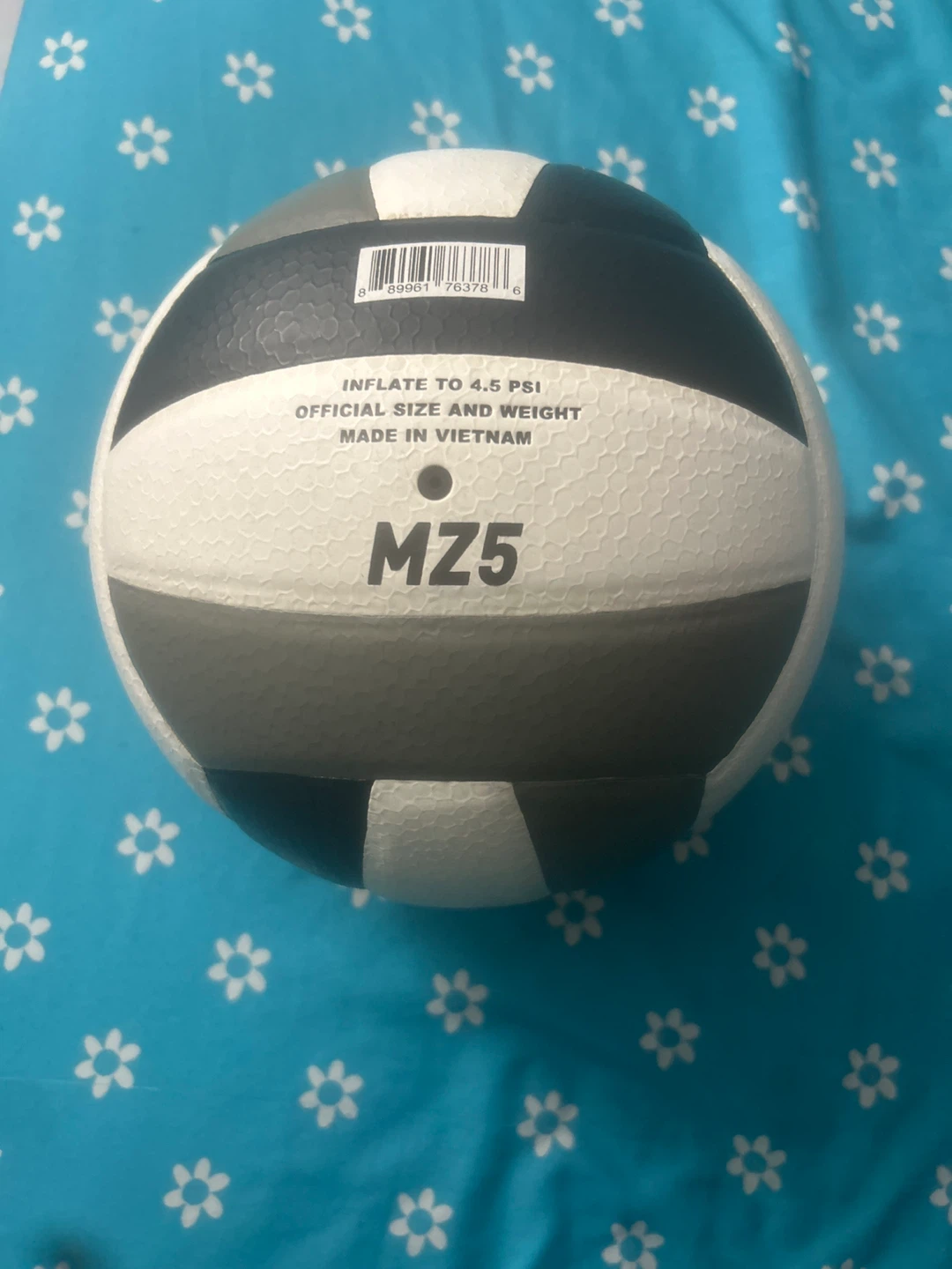 Mizuno MZ5 Volleyball - photo 2