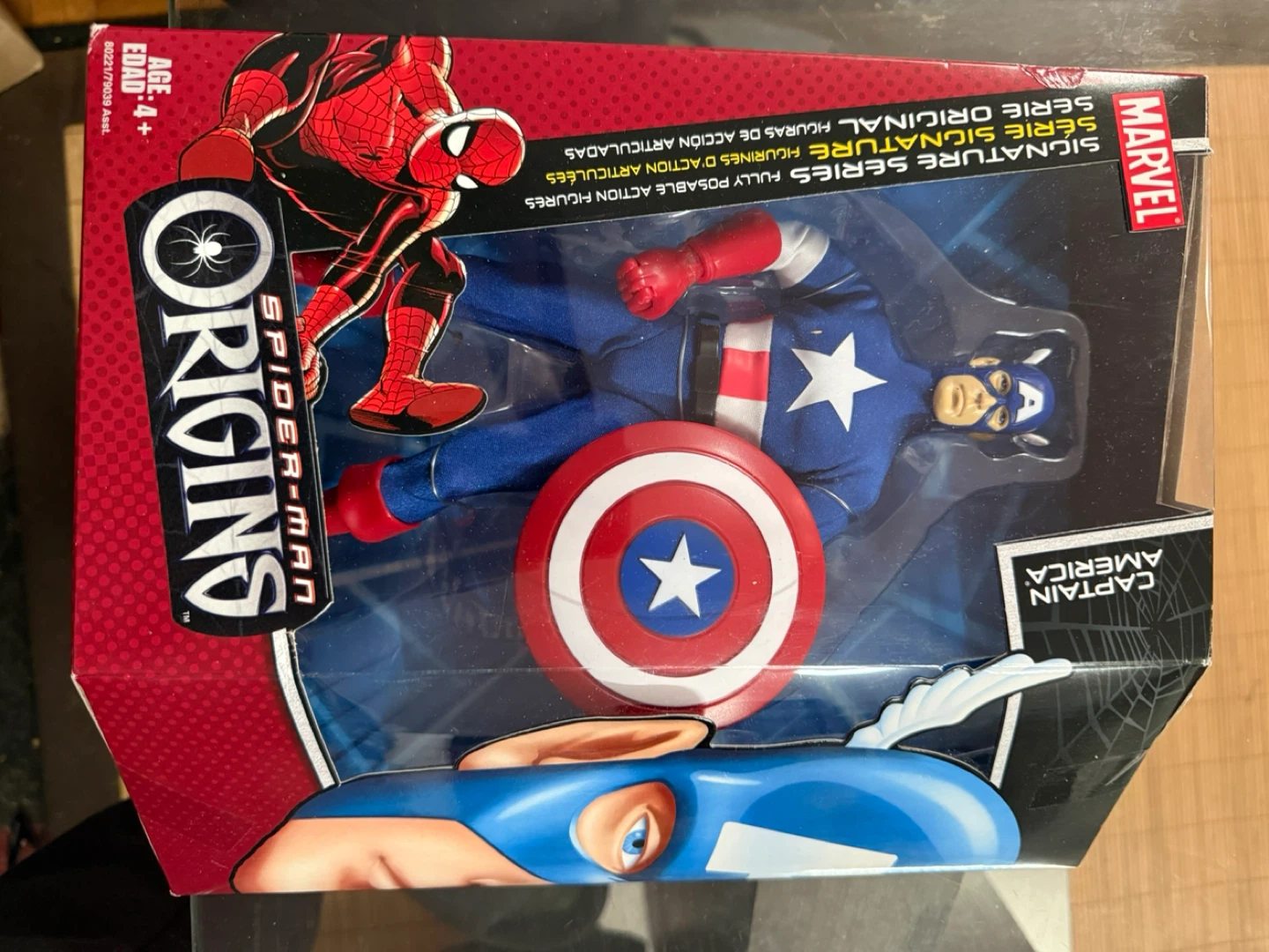 Hasbro Marvel Captain America Signature Series 9" Figure - photo 3