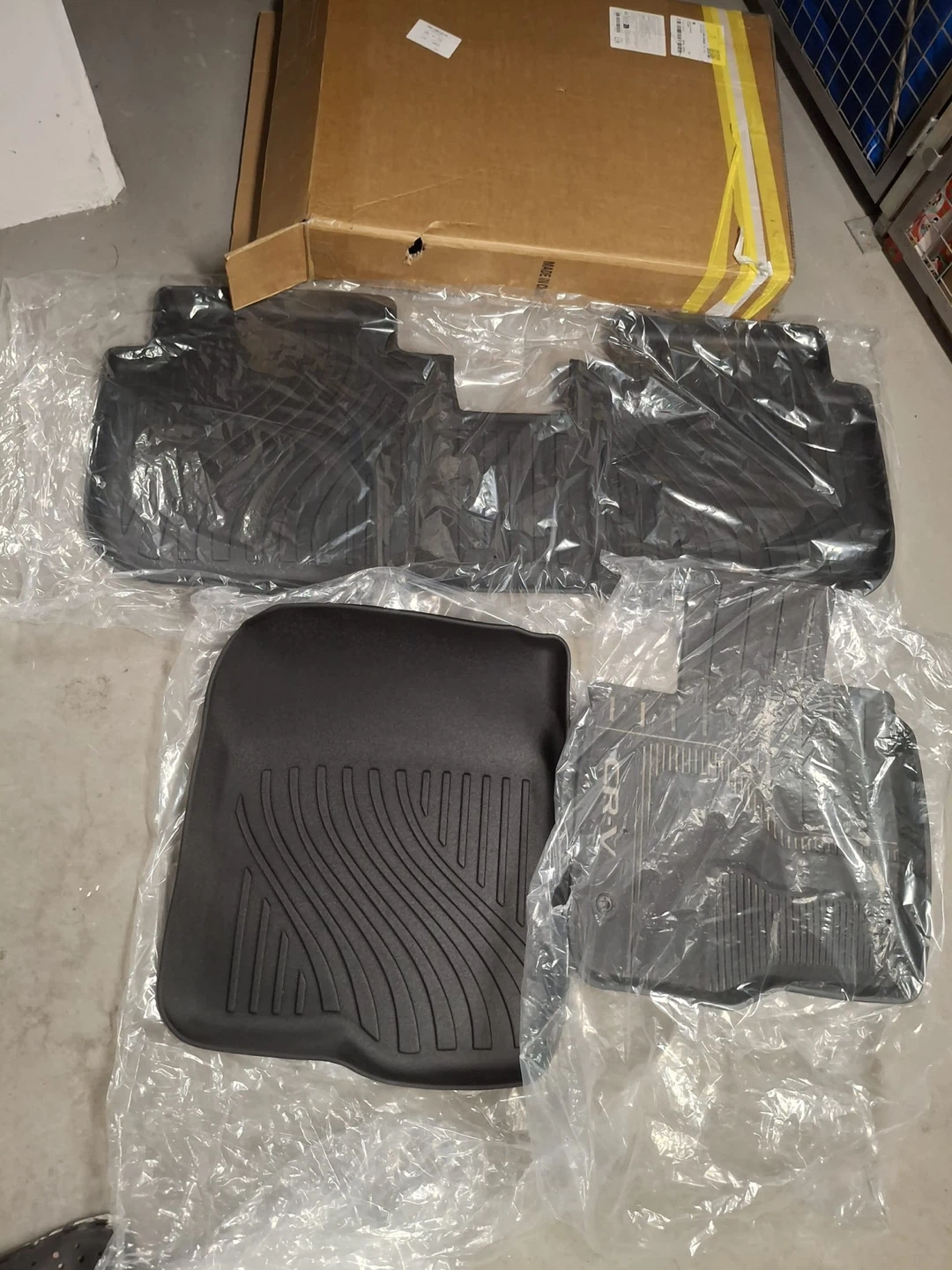 Honda CR-V All-Weather Floor Mats Set - photo 3