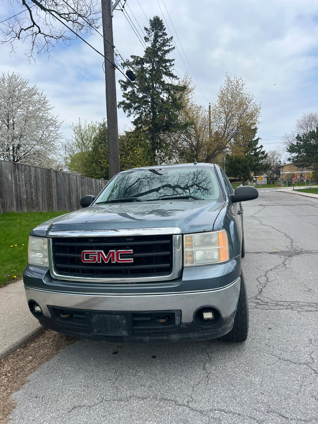 GMC Sierra 4x4 Truck 2008