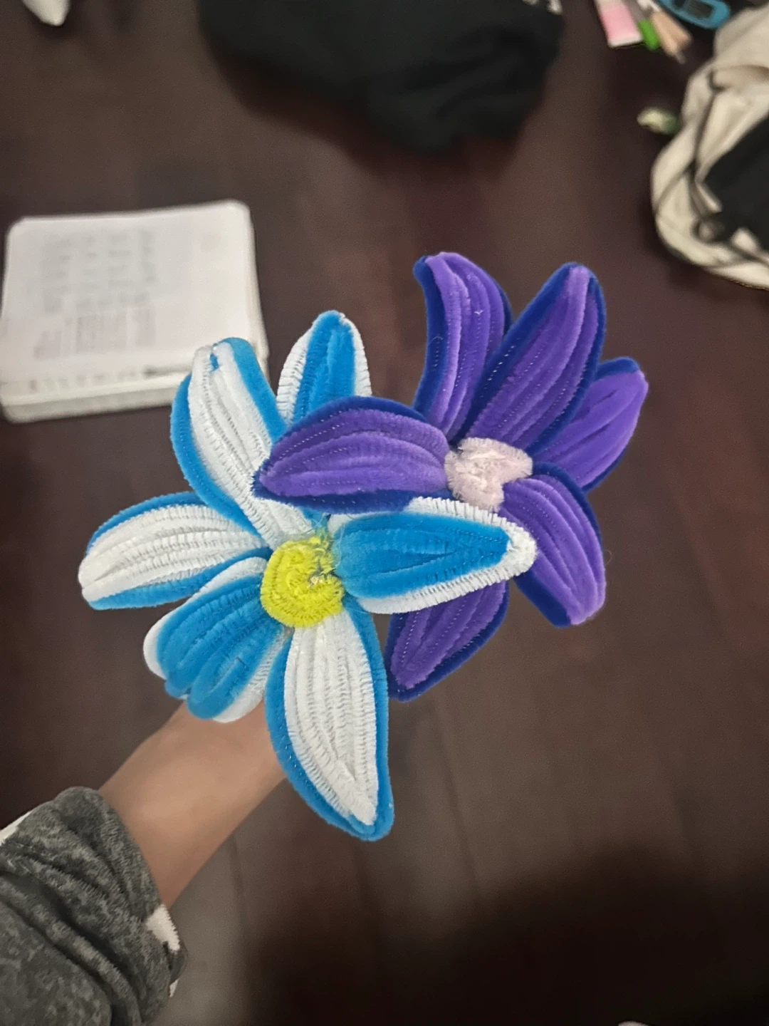 Pipe Cleaner Flowers - photo 2