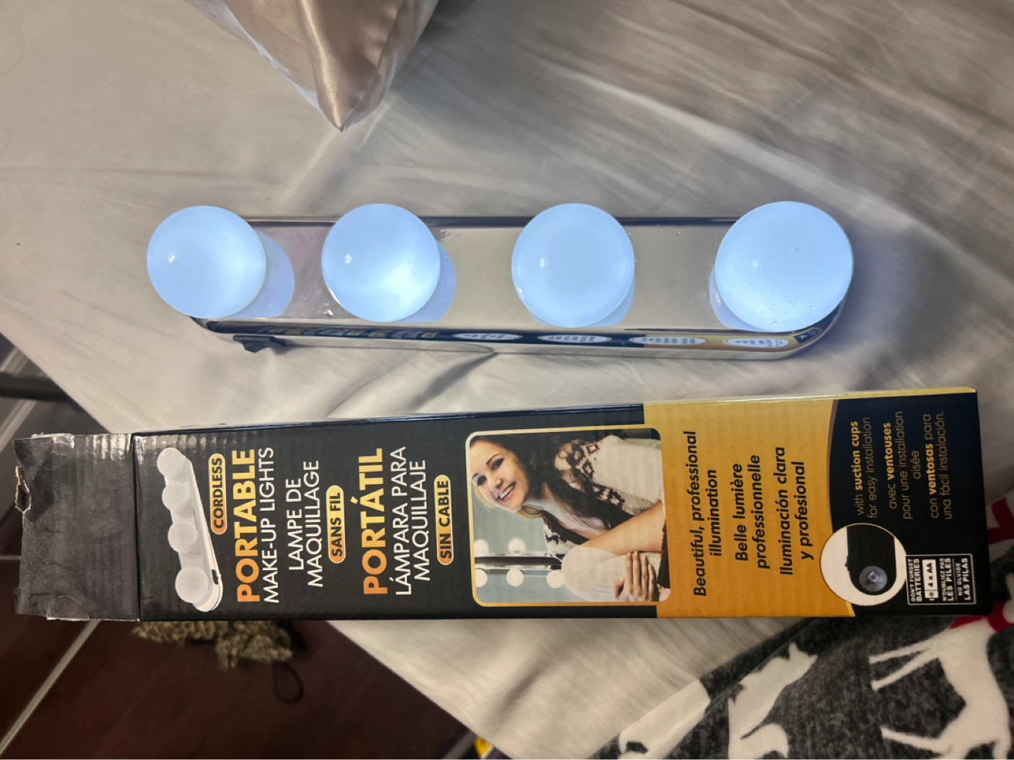 Cordless Hollywood Portable Makeup Lights