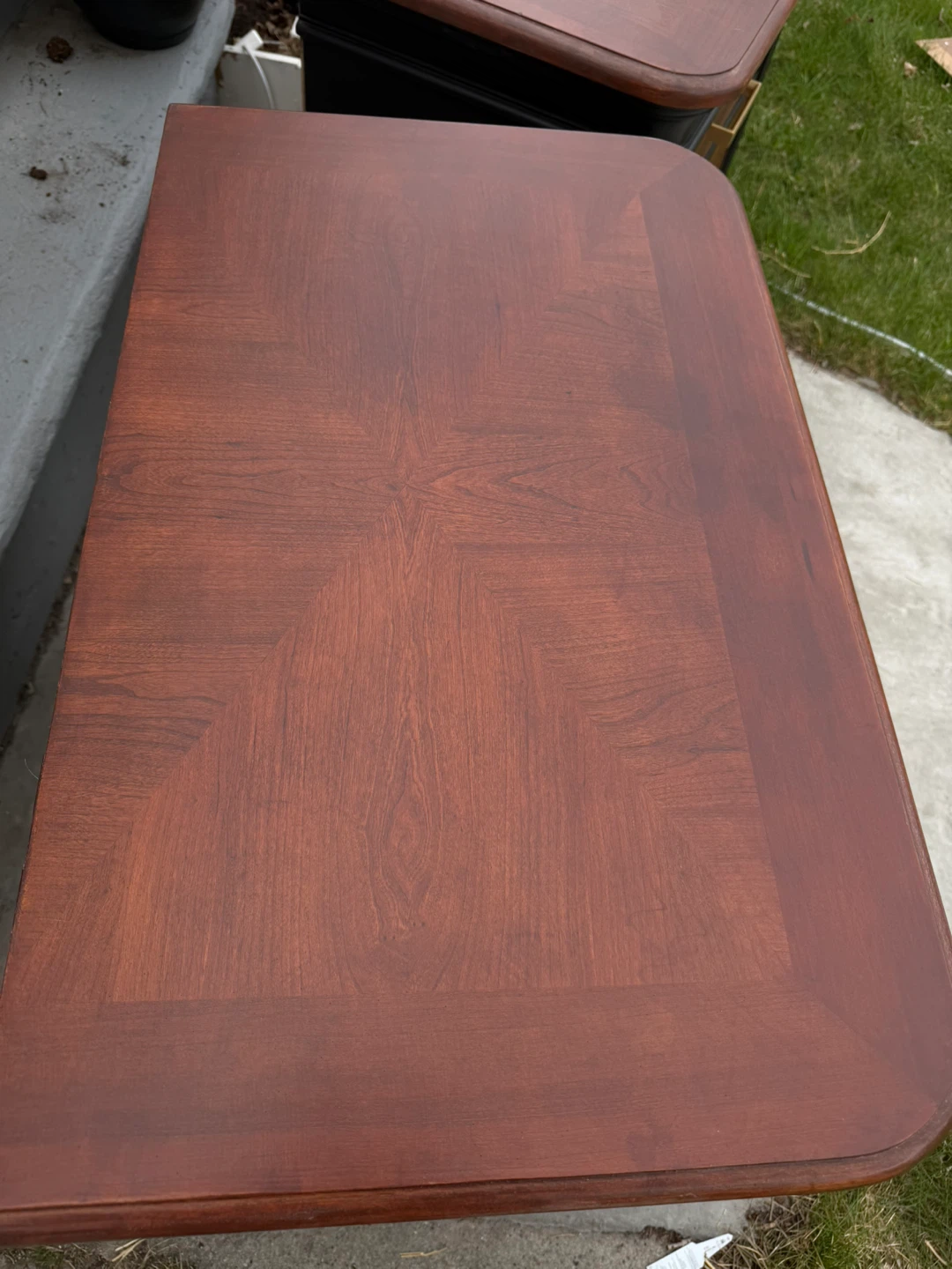 Pair of Solid Wood King Size Nightstands - photo 5