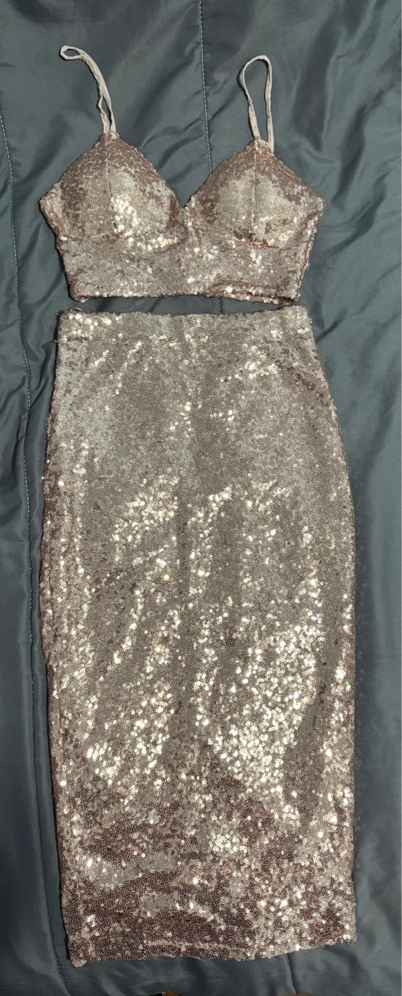 Sparkly Sequin Crop Top and Midi Skirt Set - Rose Gold