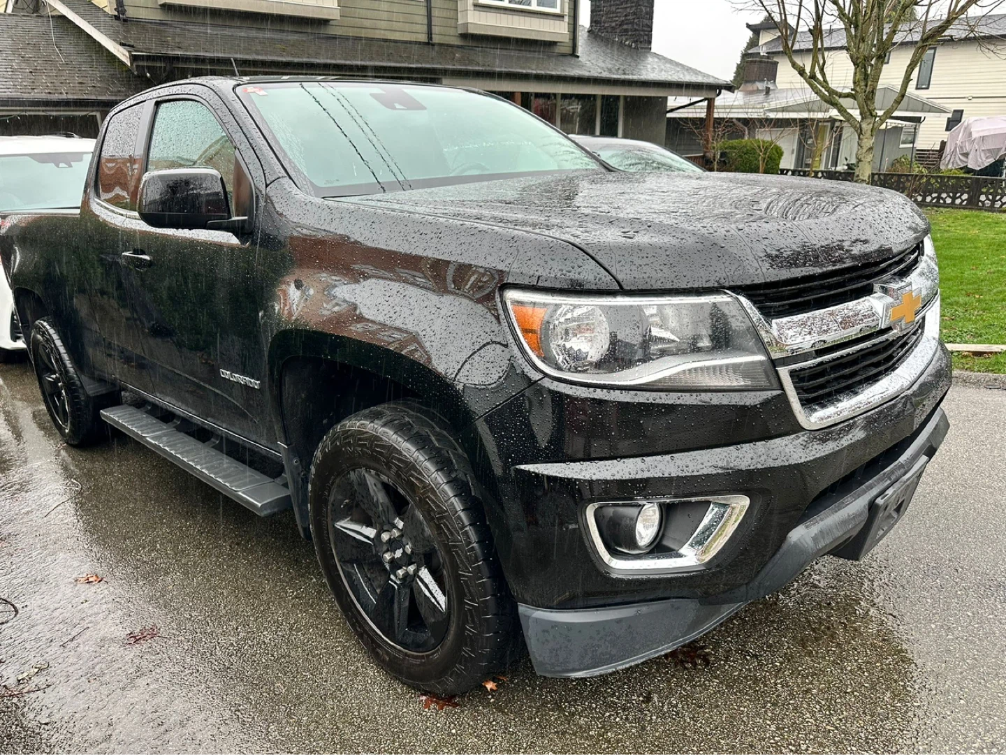Black Chevrolet Colorado LT Pickup Truck - photo 3