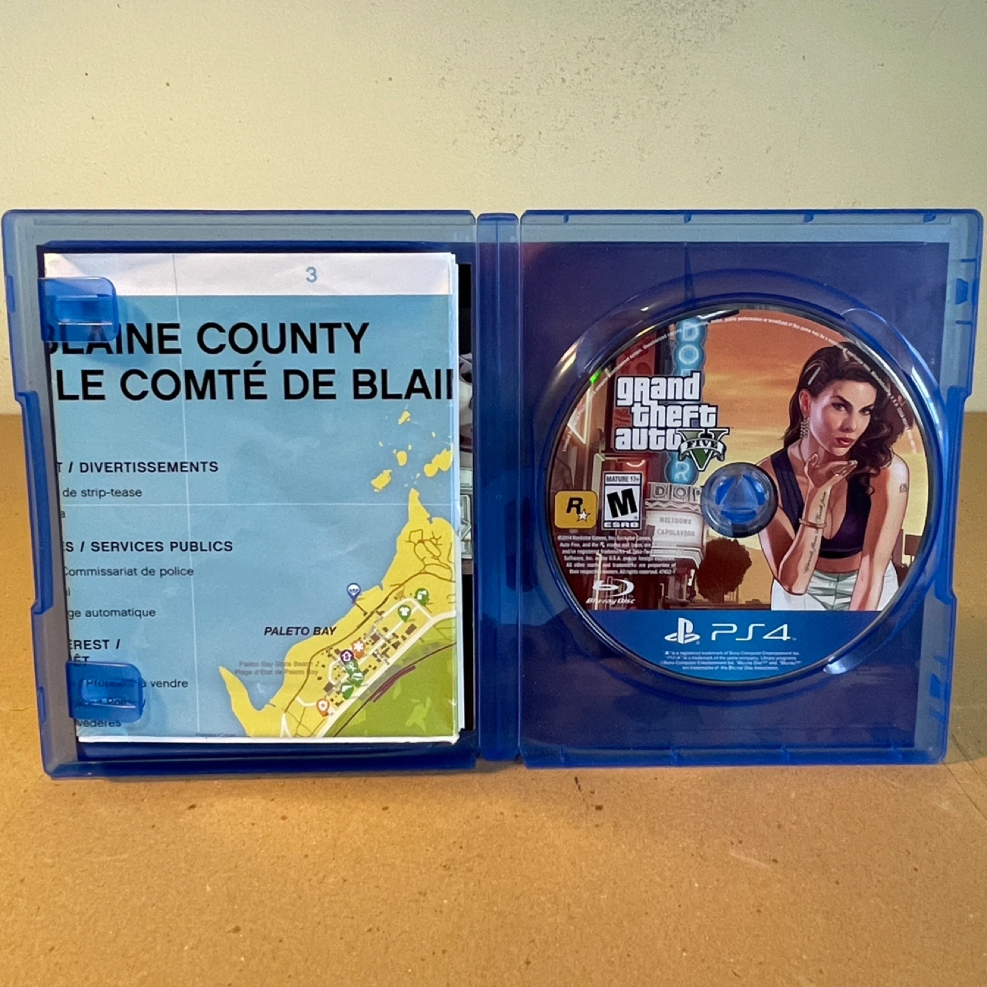 Grand Theft Auto 5 PS4 Game - photo 2