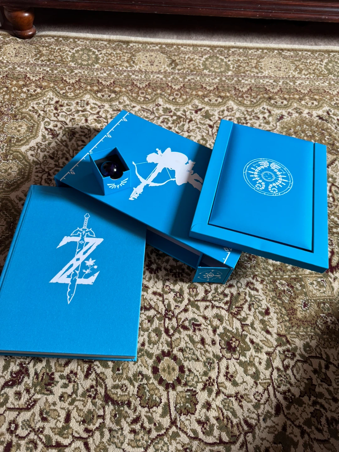 Zelda Breath of The Wild Collectors Edition - photo 2