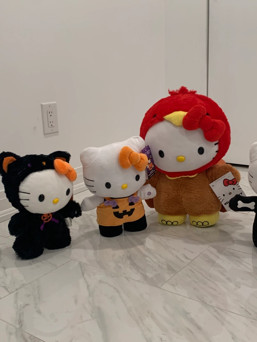 New Hello Kitty Halloween Sidesteppers Set - photo 3
