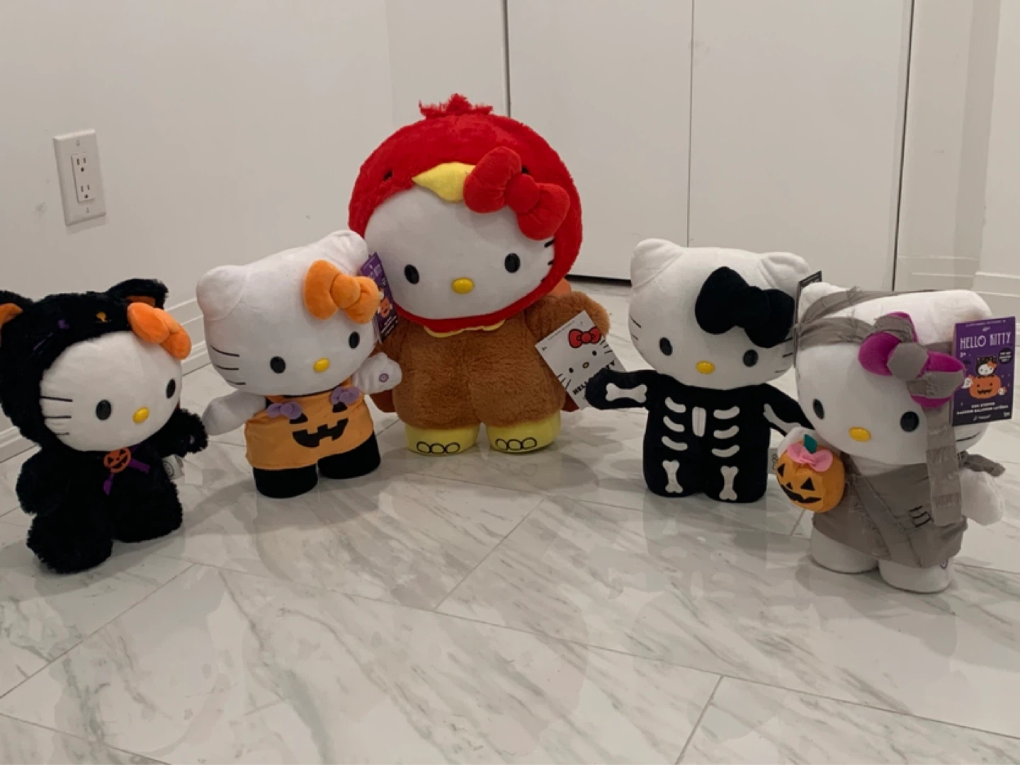 New Hello Kitty Halloween Sidesteppers Set - photo 4