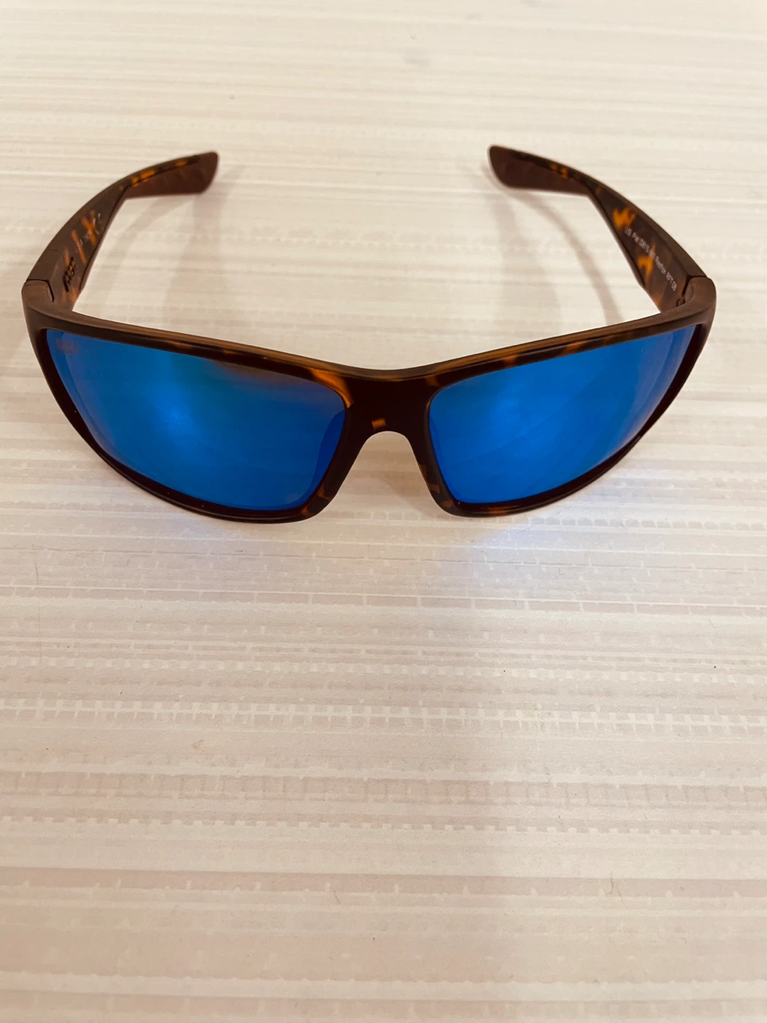 Costa del mar Sunglasses - Tortoise Shell with Blue Lenses