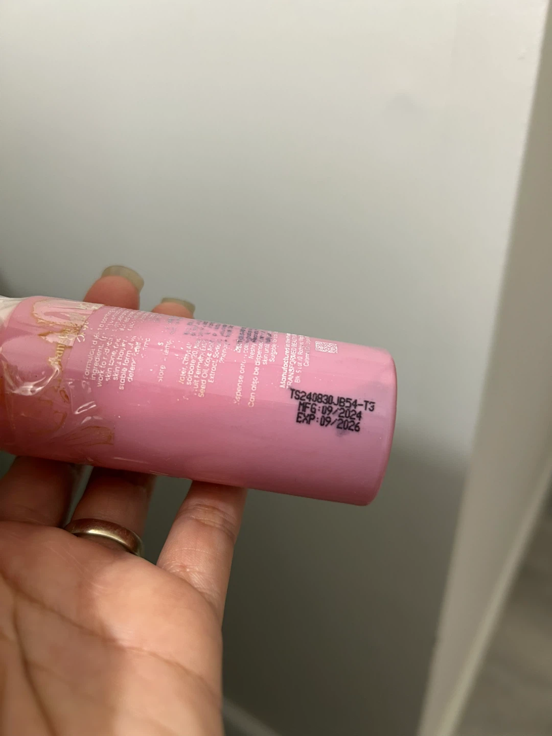 Honest Glow Brightening Toner - photo 2