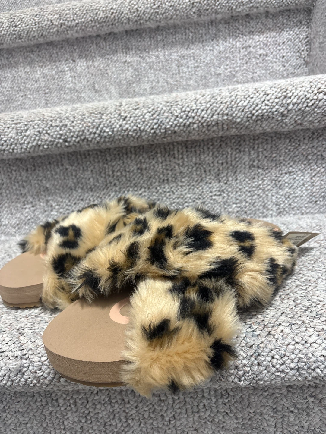 Fuzzy Leopard Print Slides Slippers - photo 2