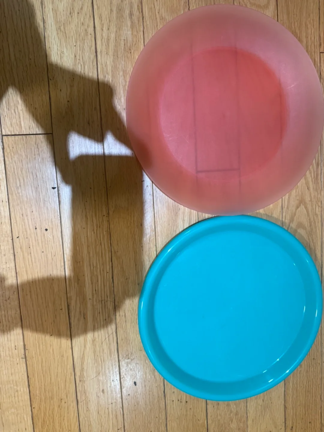 Set of 2 Plastic Plates - photo 2
