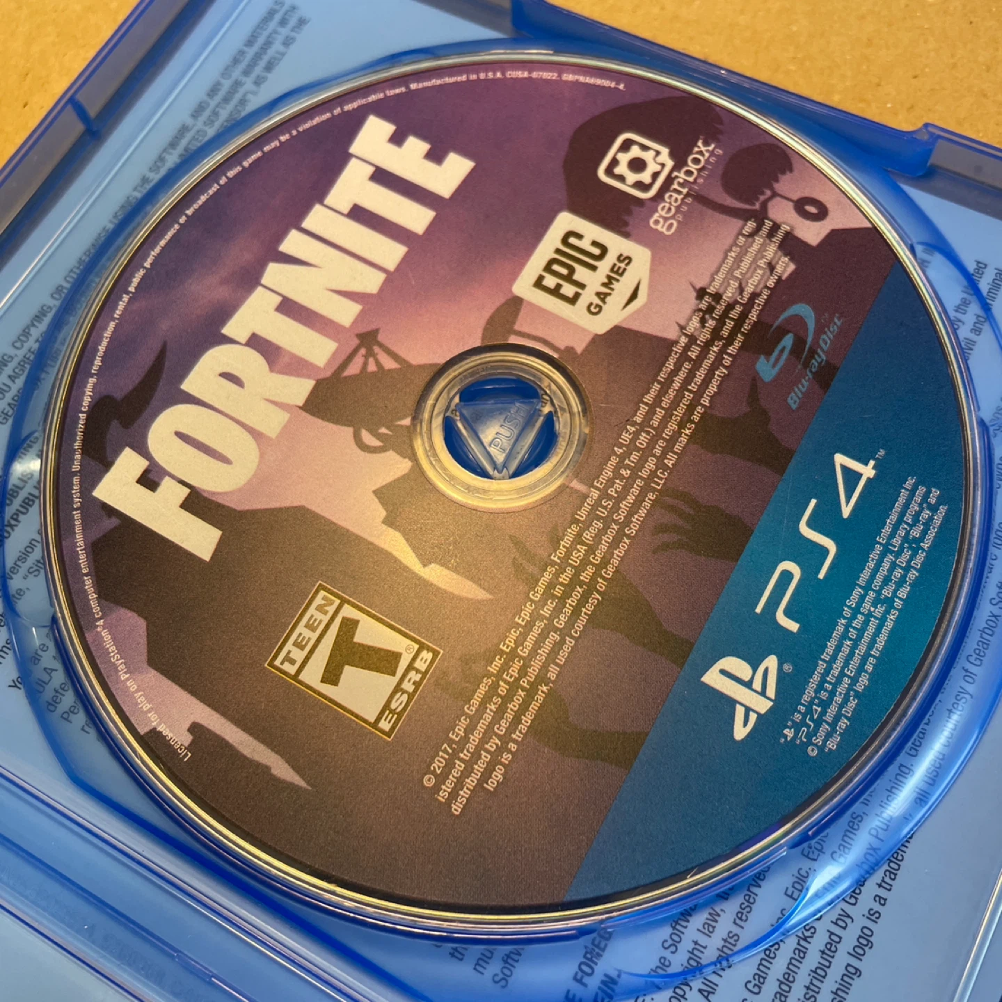 Fortnite PS4 Game RARE Original Disc Version 2017 - photo 5
