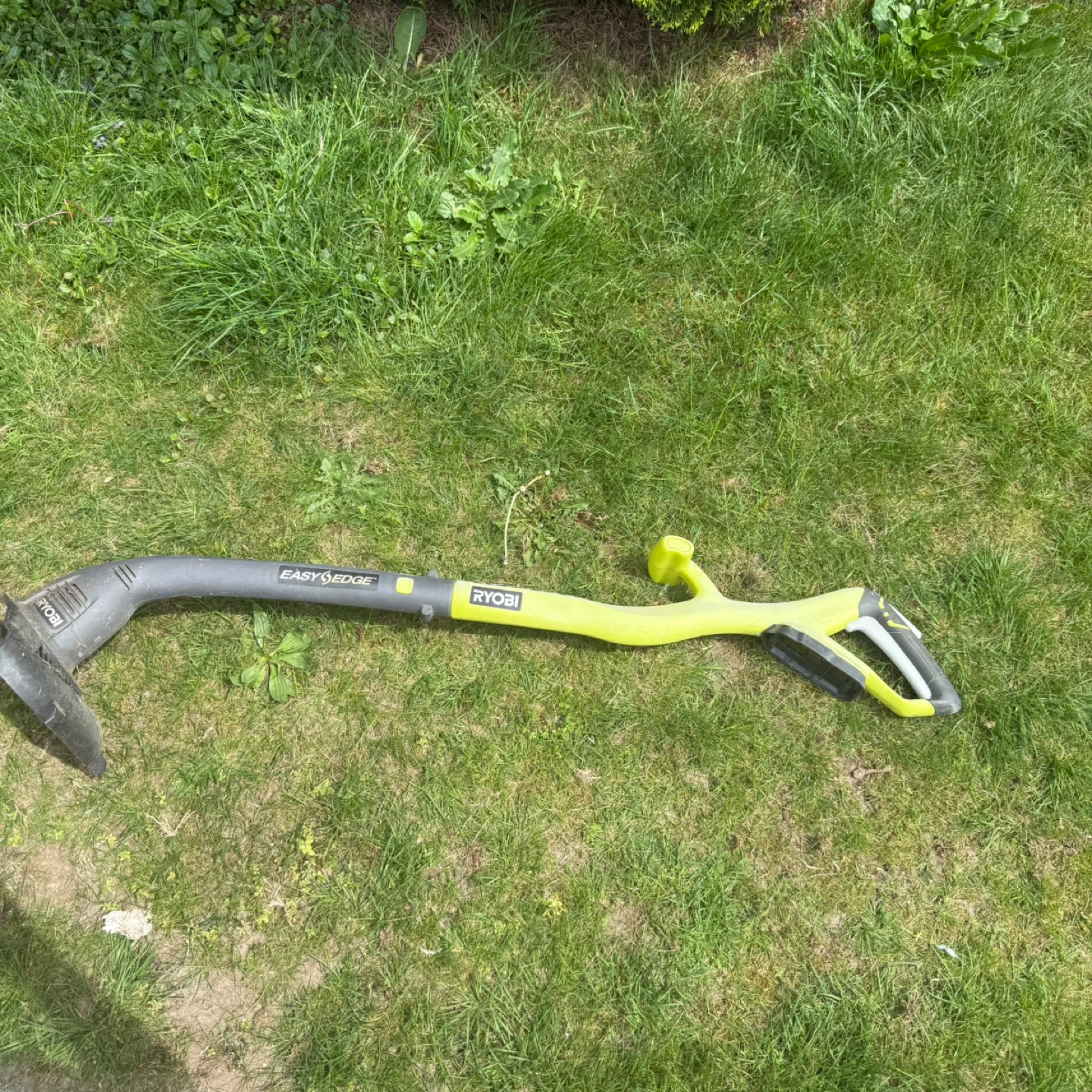 Ryobi Easy-Edge String Trimmer