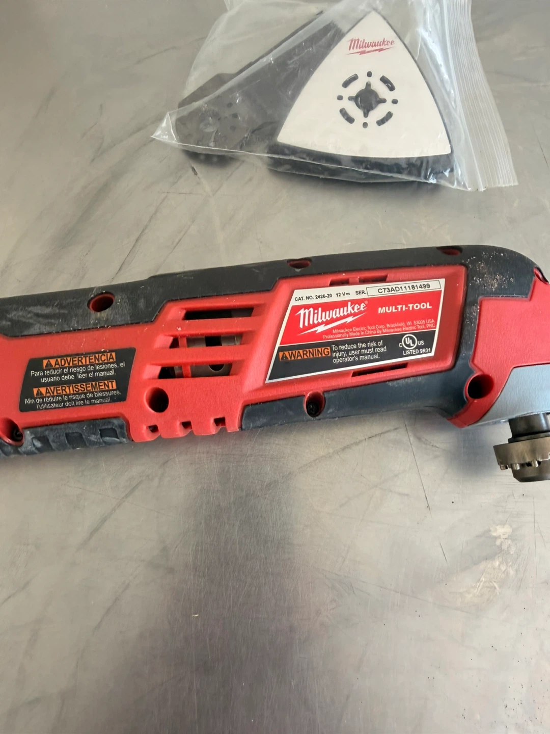 Milwaukee M12 Cordless Multi-Tool with Blades - photo 2