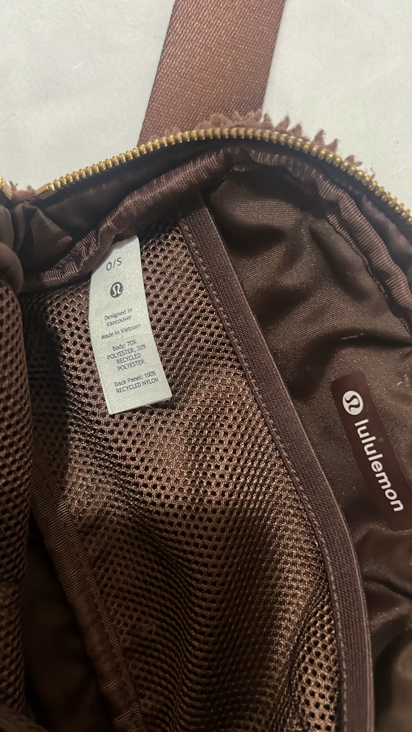 Lululemon Everywhere Belt Bag - Brown Fleece - photo 2