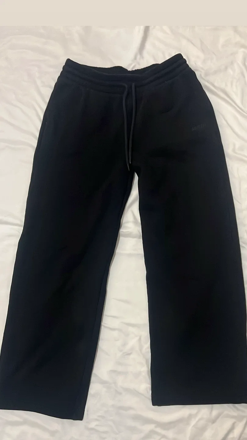 Aritzia Black Sweatpants Size S