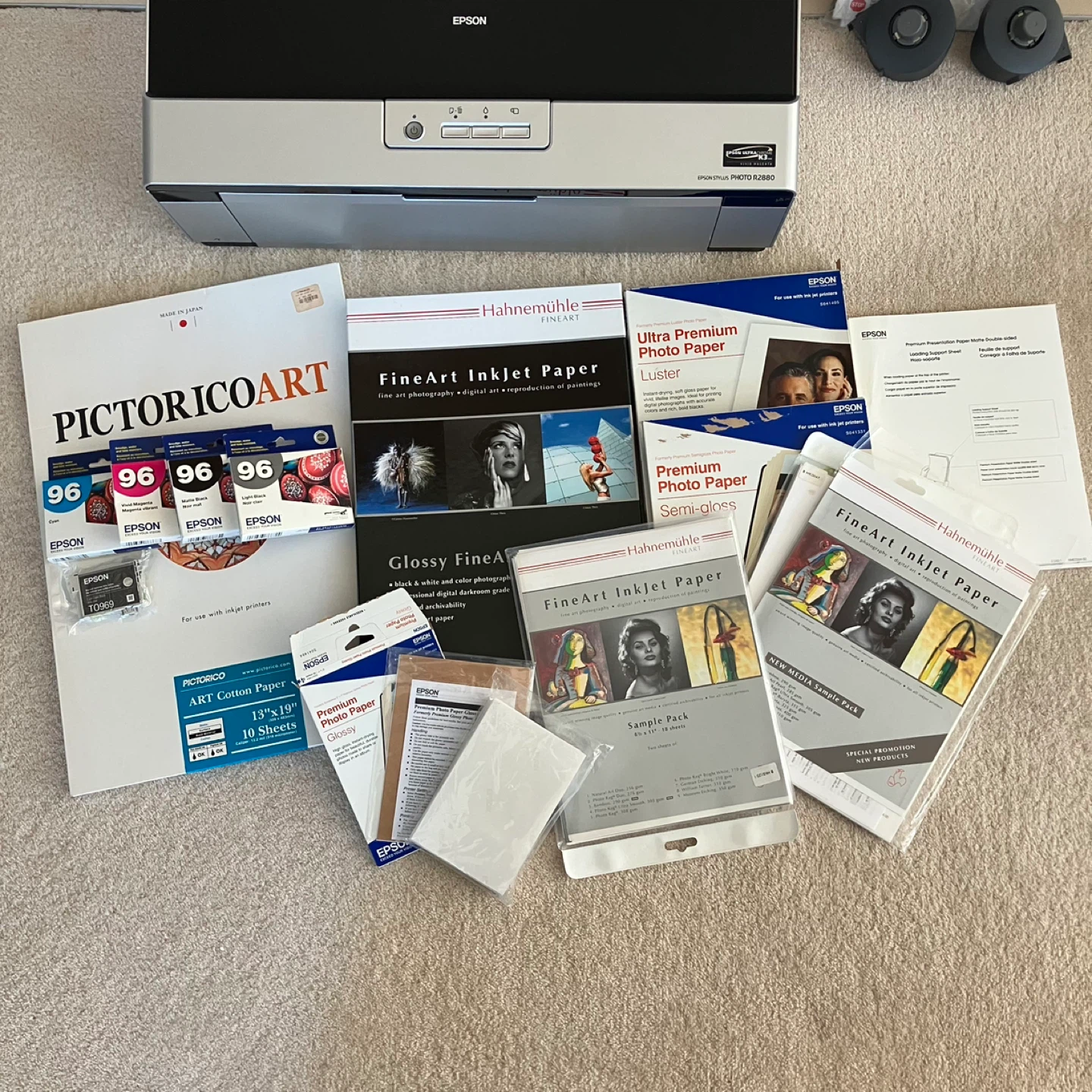Epson Stylus Photo R2880 Inkjet Printer and Accessories - photo 4
