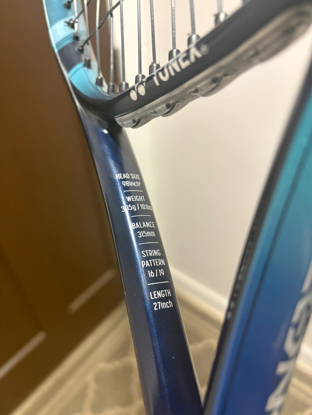 Yonex Ezone 98 (tennis racket) - photo 2