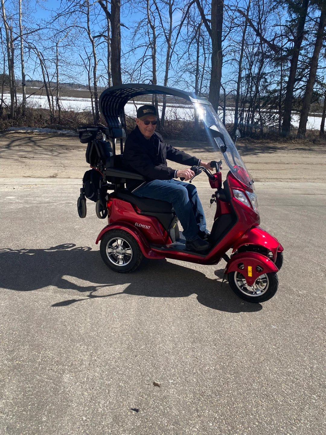 Gio Element 4-Wheel Mobility Scooter - photo 4