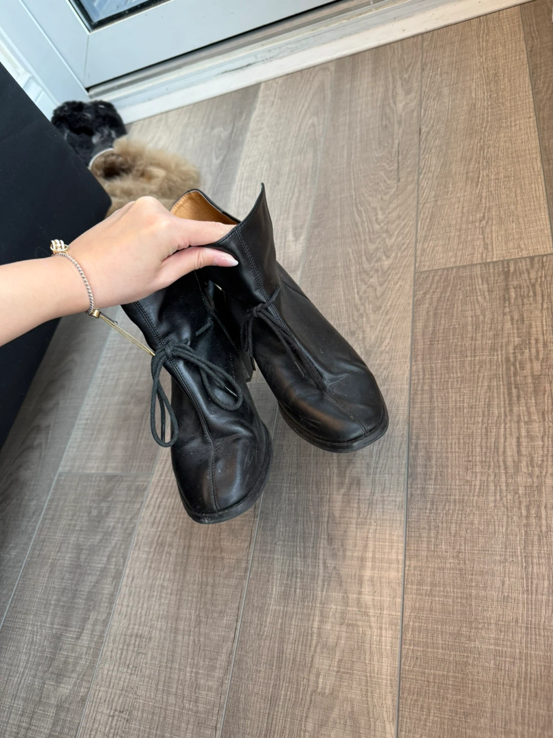 Black Leather Lace-Up Ankle Boots - photo 4