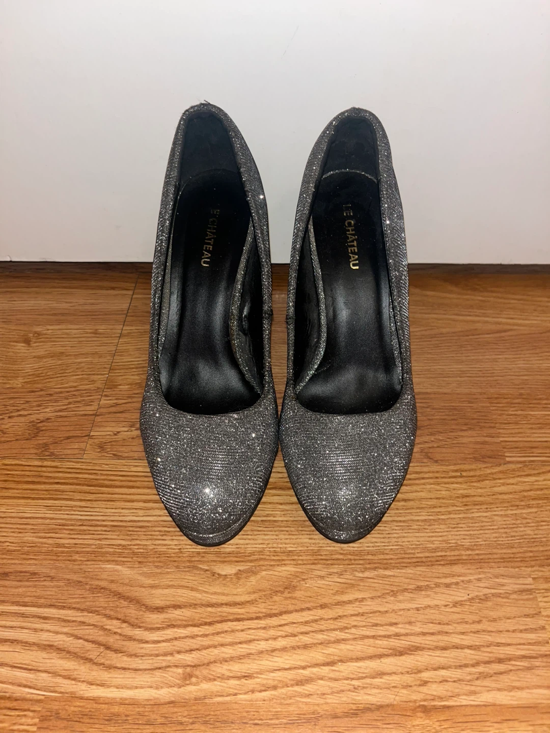 Le Château Silver Glitter Heels size 8