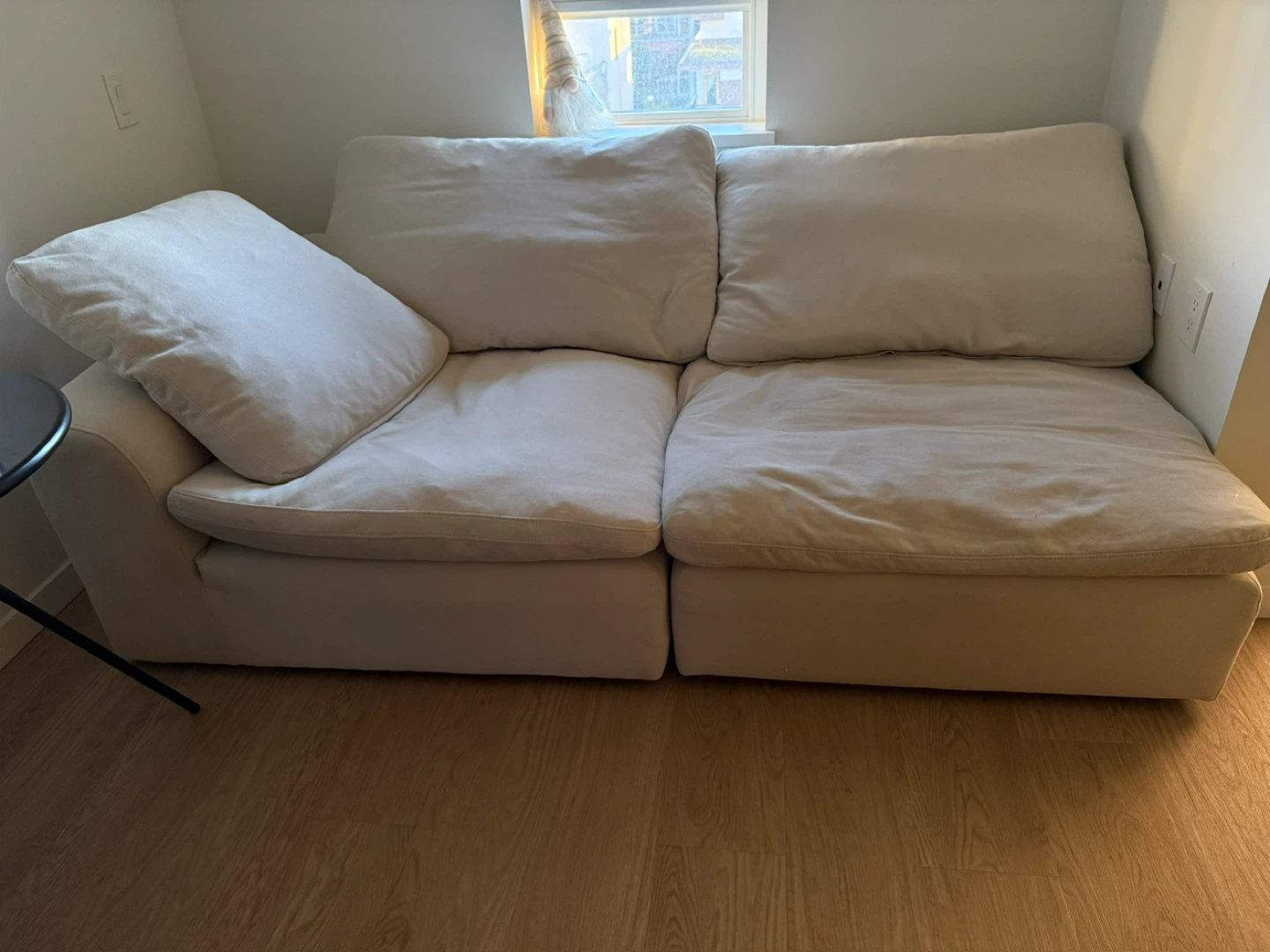Light Cream Sectional Sofa - photo 3