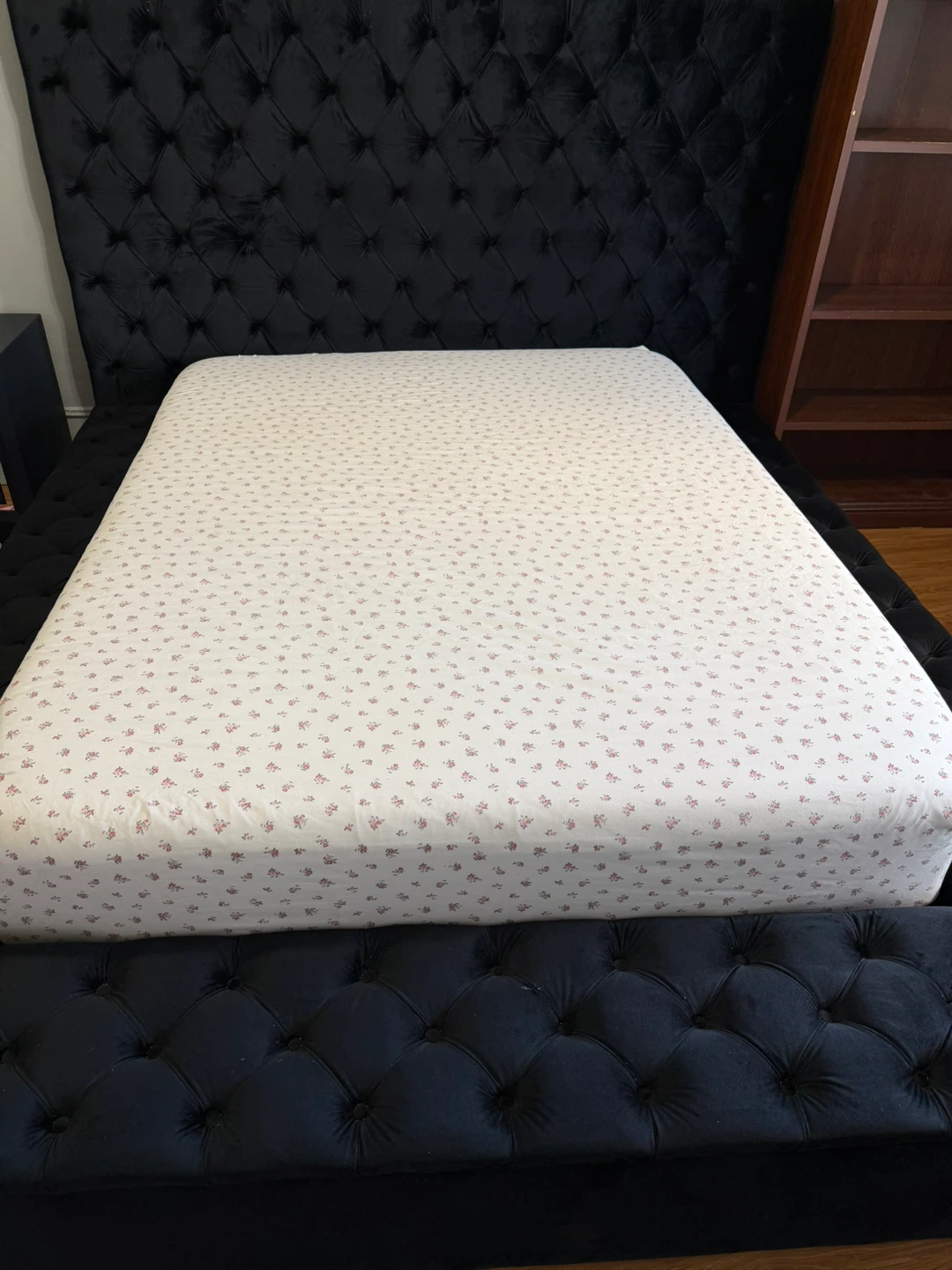 Fitted Sheet with Floral Print - photo 2
