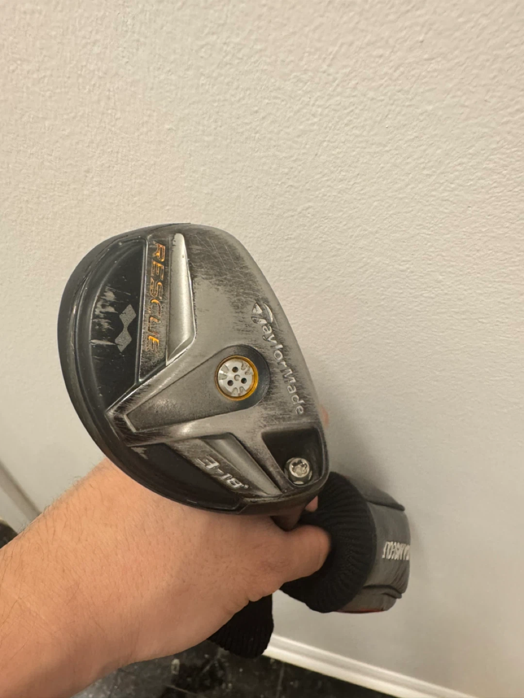 TaylorMade Rescue 3-Hybrid golf club w/ headcover - photo 2