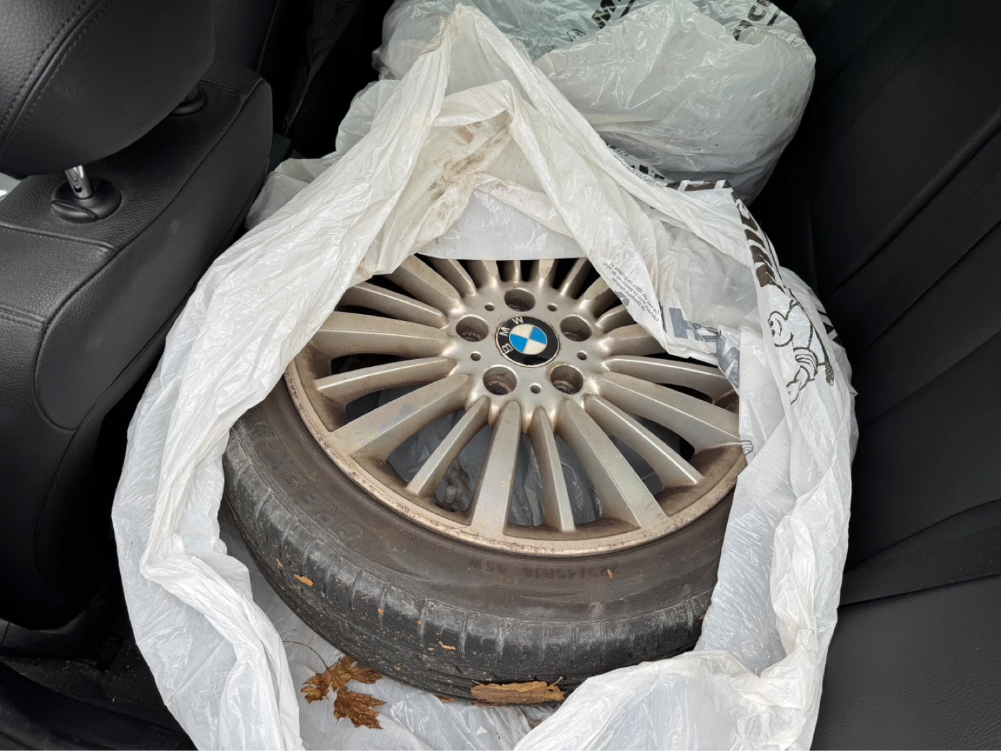 2015 BMW 328xi Sedan - photo 2