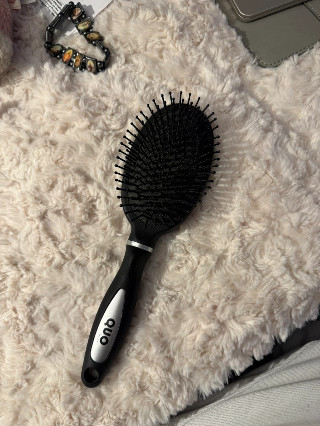 Quo Oval Paddle Hair Brush