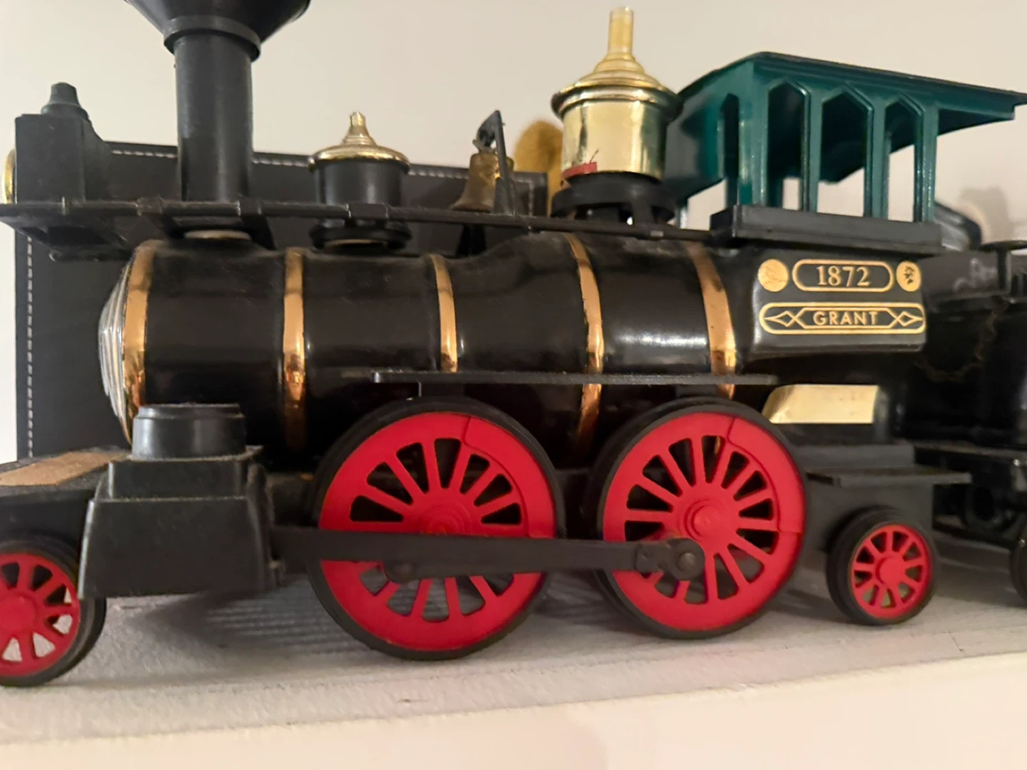 Central Railroad of New Jersey Dining Car Model Train - photo 2
