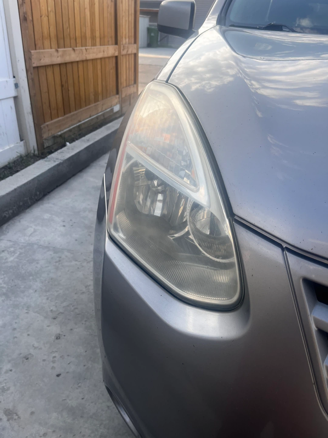 Headlight cleaning service - photo 2