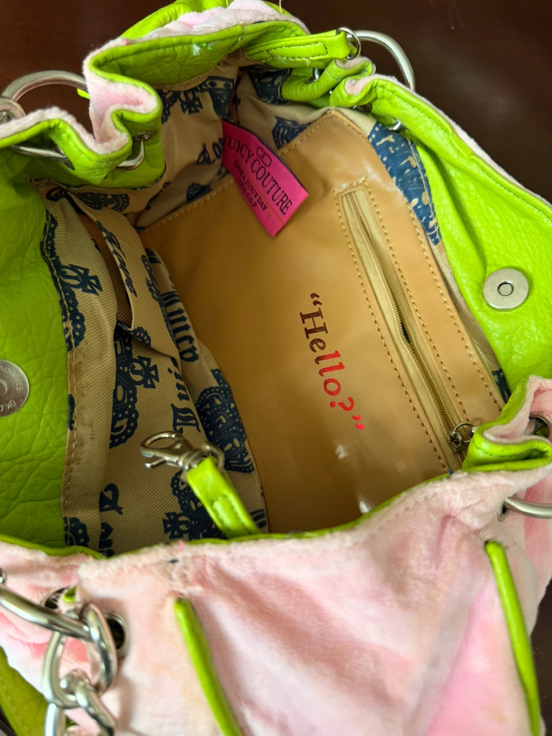 Juicy Couture Pink Velour Handbag - photo 5