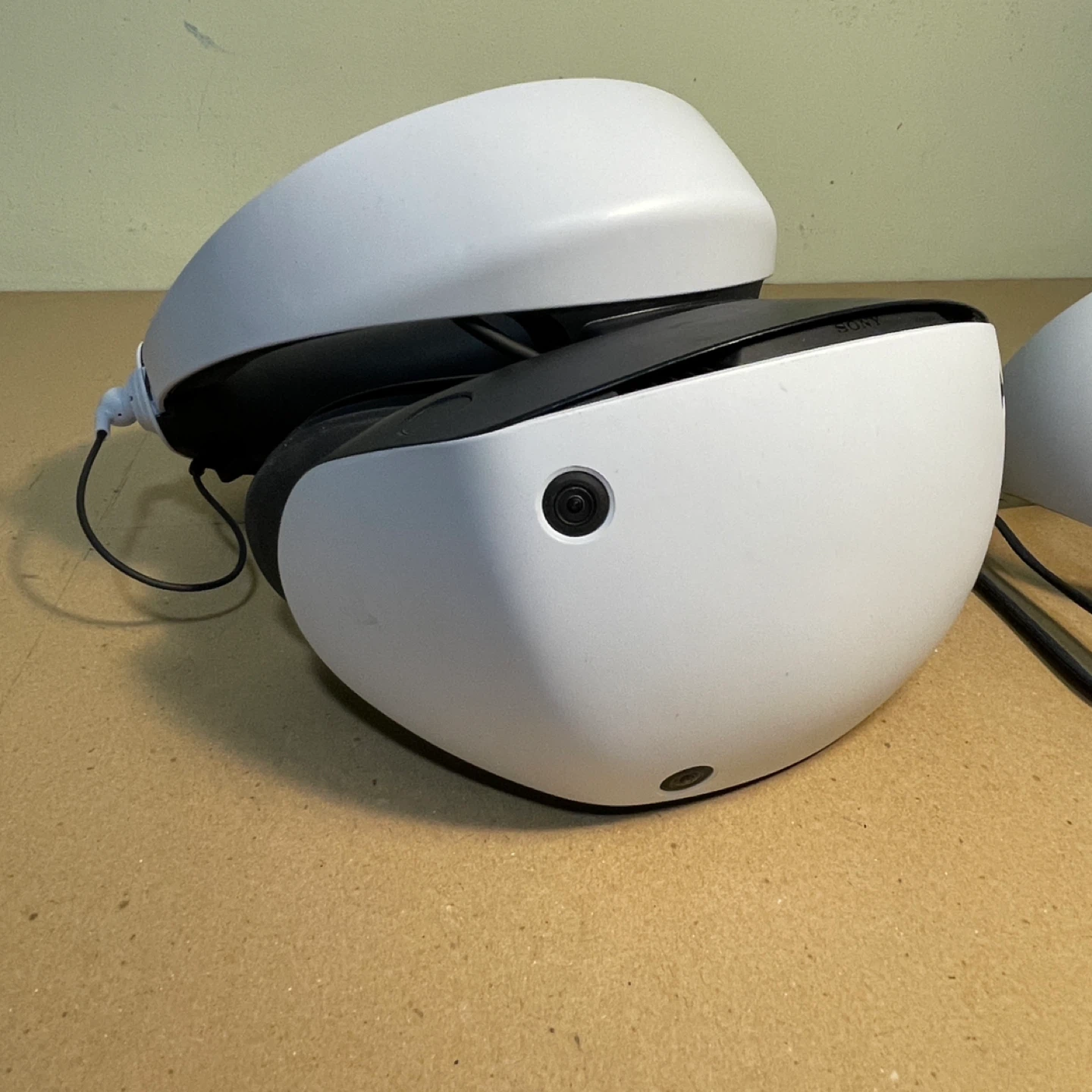 Sony PlayStation PS VR2 Headset and Controllers - photo 2