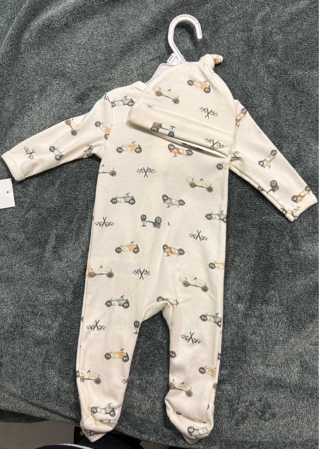 Rabbit & Bear Baby Sleepers with Hat - Race Car Print - photo 2