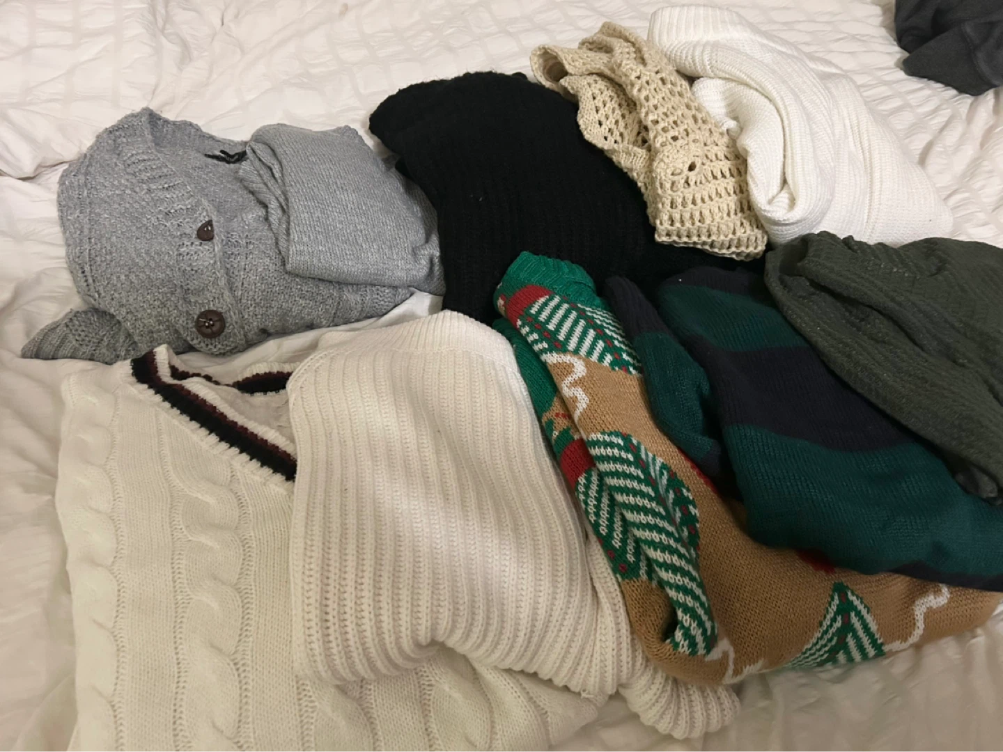 Clothing Bundle: Knit Sweaters ($150+ value!) - photo 2