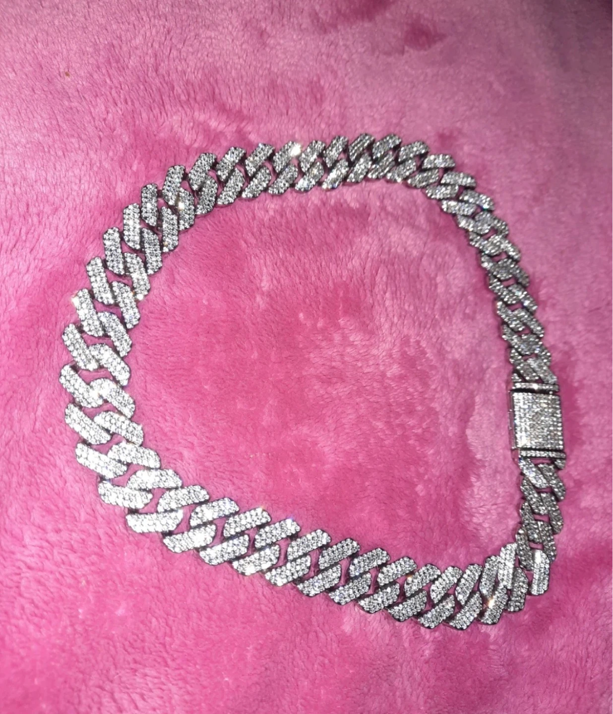 Cuban Link Chain Necklace with Rhinestones
