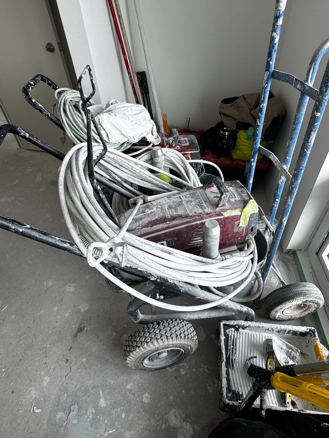 Wagner Paint Sprayer - photo 2