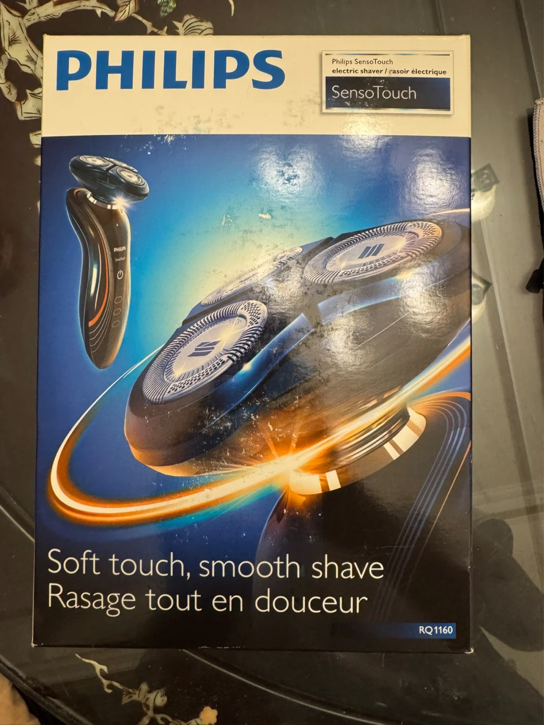 Brand New Philips Sensotouch Electric Shaver - photo 2