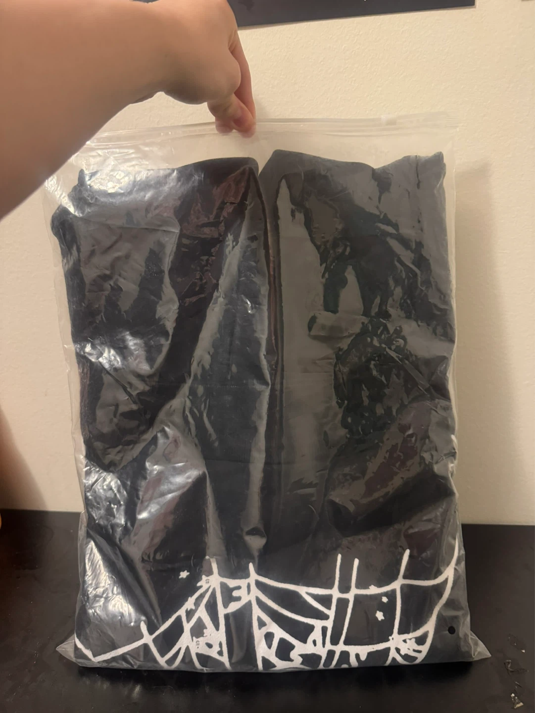 Spider Hoodie Men’s Medium Brand New - photo 2