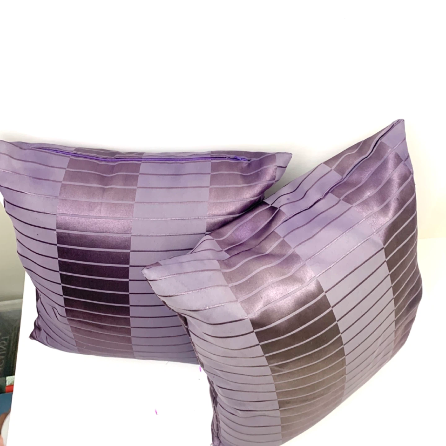 Throw Pillows Decorative Pillows Purple Accent Cushions Set of 2 - photo 3