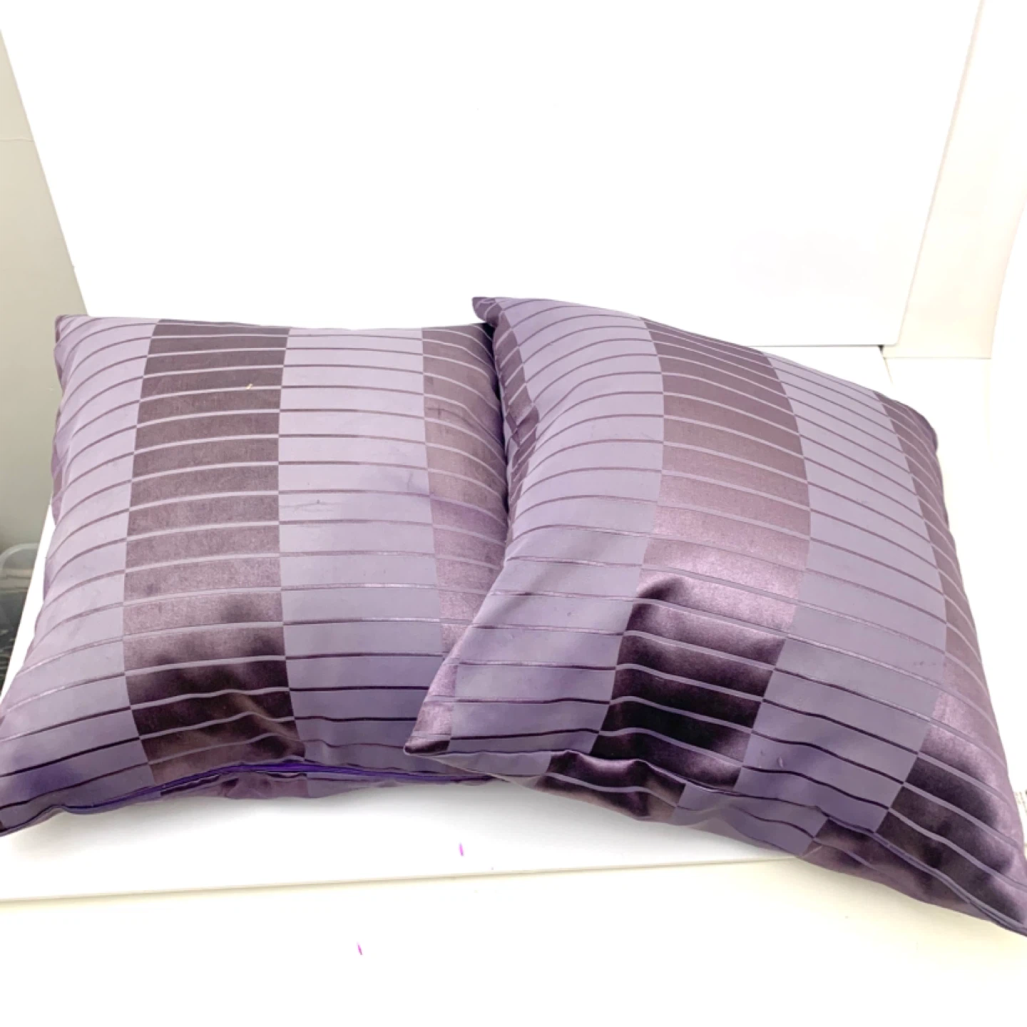 Throw Pillows Decorative Pillows Purple Accent Cushions Set of 2 - photo 4