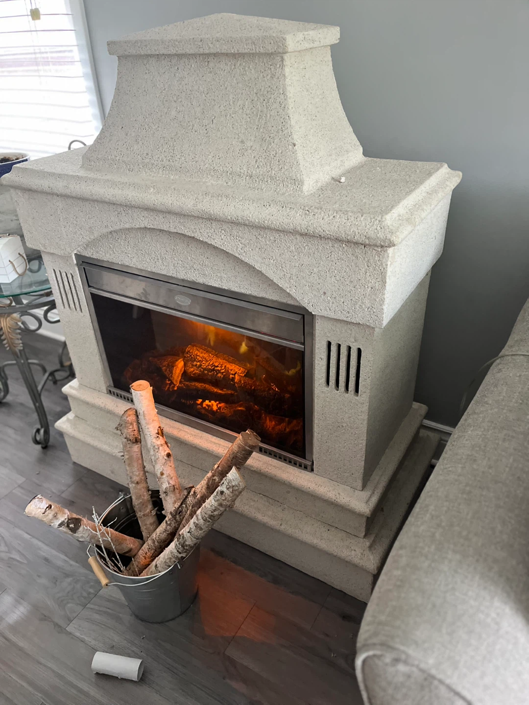 Stone Finish Electric Fireplace with Logs