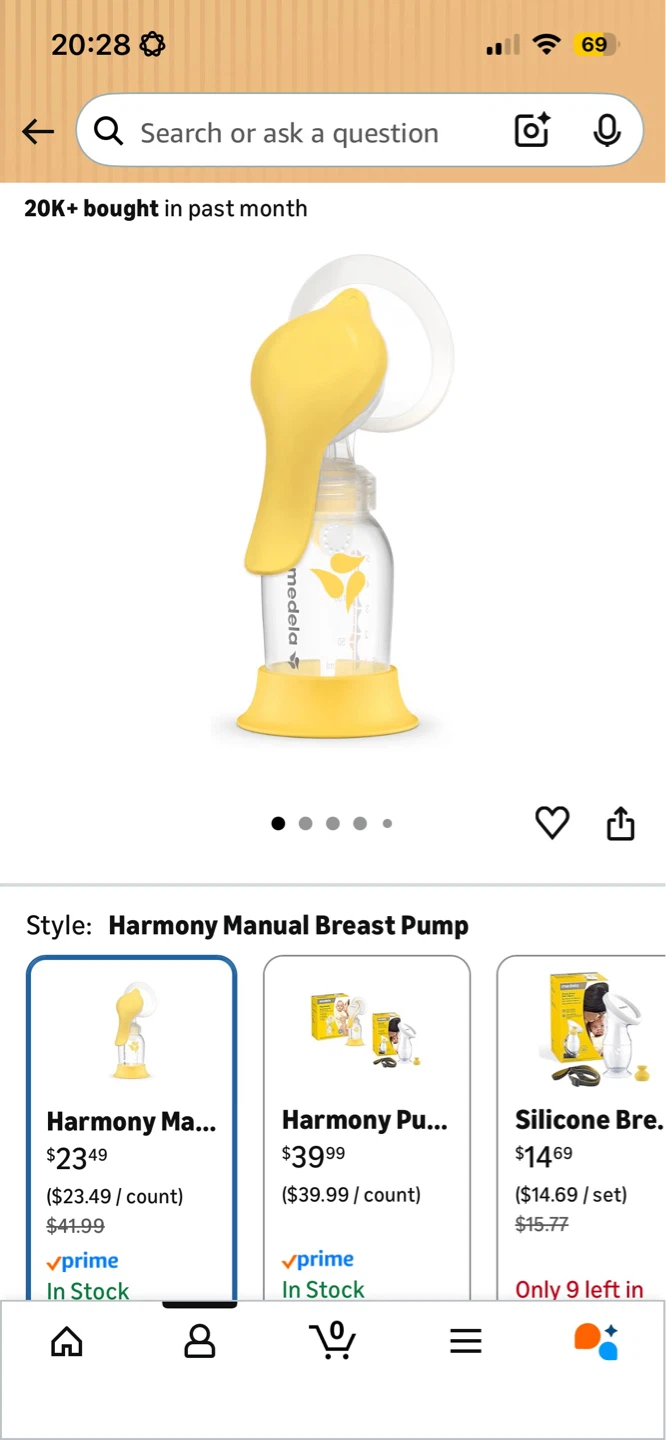 Momcozy Hands-free Breast Pump M9 + other manual breast pumps - photo 5