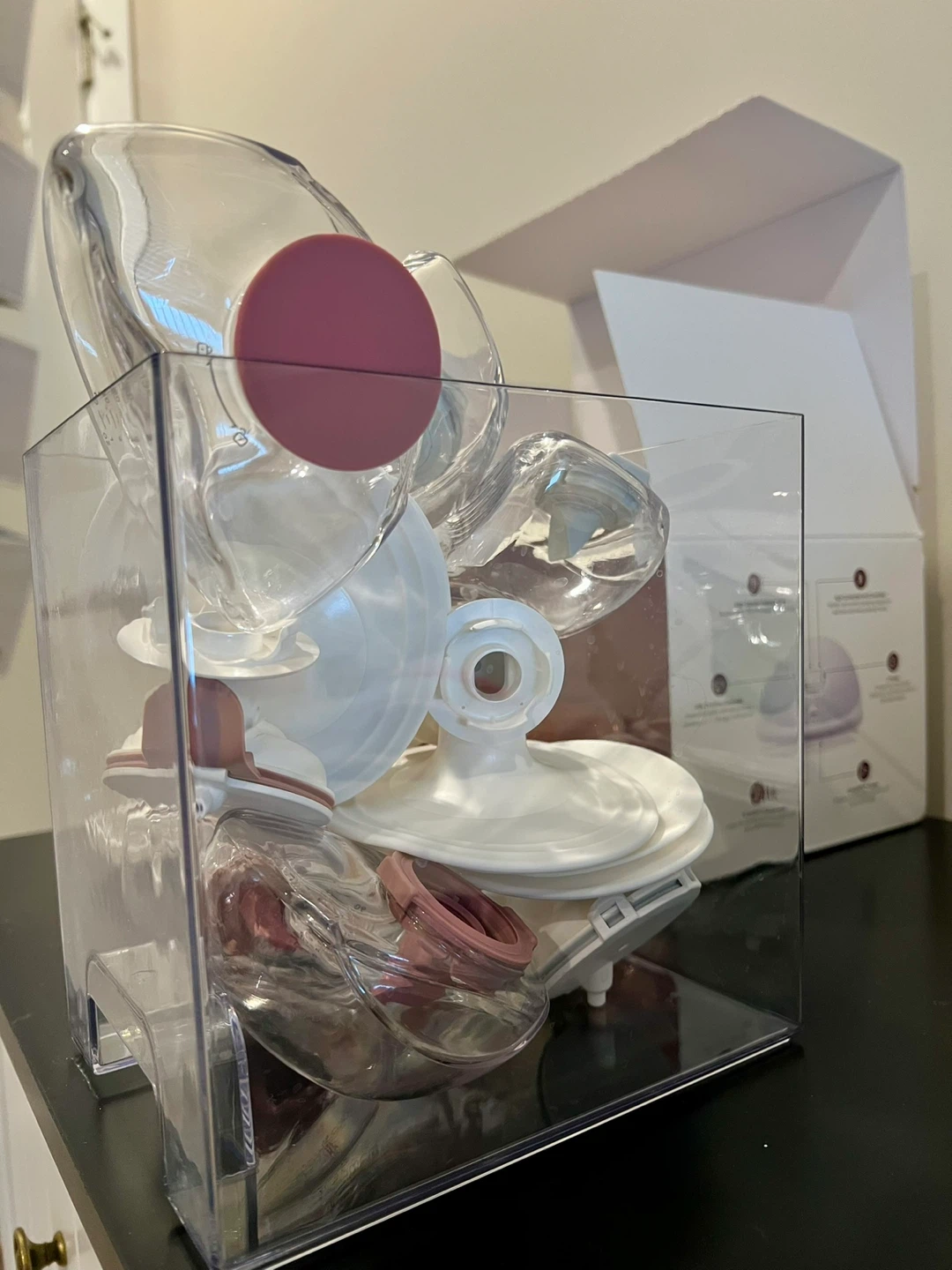 Momcozy Hands-free Breast Pump M9 + other manual breast pumps - photo 3