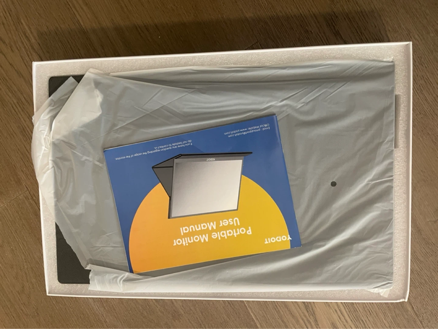 YODOIT 15.6" Portable Monitor - photo 3