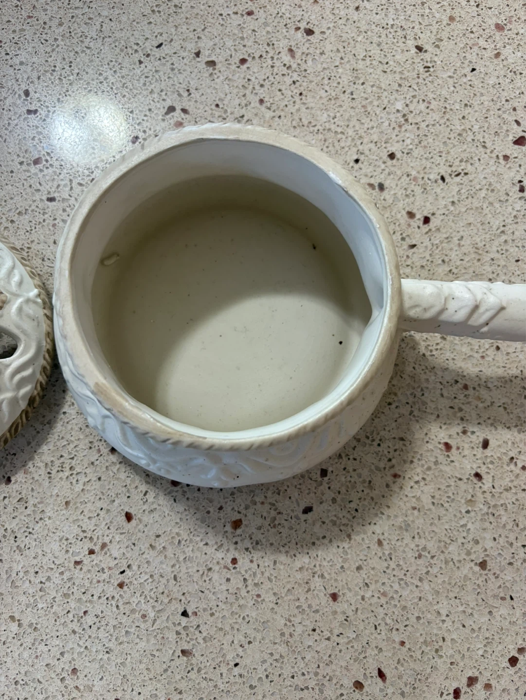 Vintage Hand Painted White Ceramic Potpourri Pot with Floral Lid - photo 4